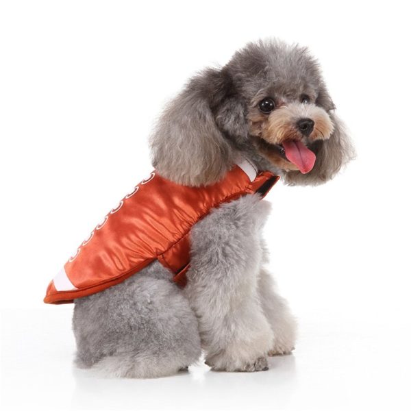 Transer Football Dog Costume Coat Funny Printing Winter Warm Sports Dog Clothes Outdoor Fun Walk Puppy Outwear 910